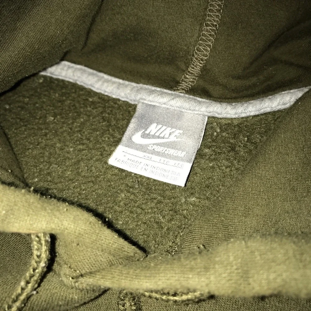 Nike 2XL Olive Green Logo Pullover Hoodie Fall 2008 EUC‎
